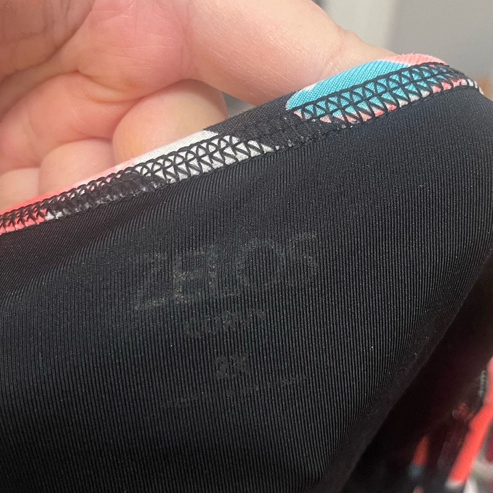 ZELOS Floral Striped Sports Bra - Black, White, Pink, Blue - Picture 12 of 13